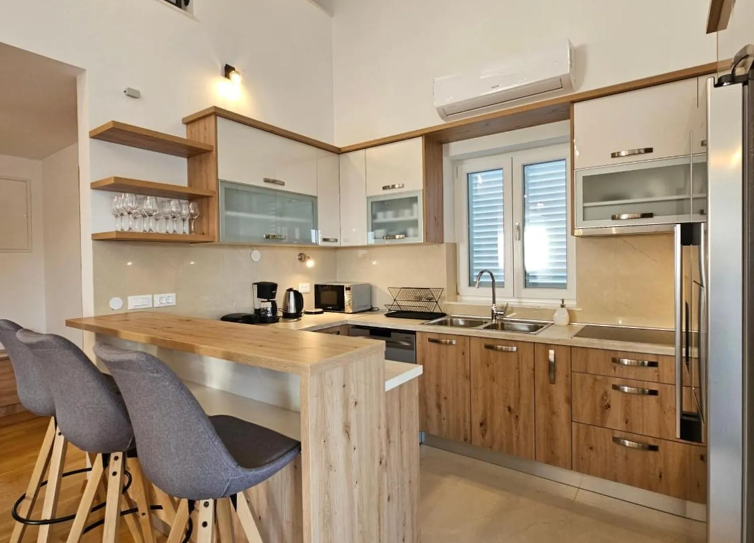 Holiday Home Gidas - Hot Tub, Gym, Playground Radovin