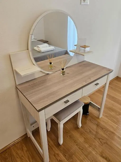 Holiday Home Gidas - Hot Tub, Gym, Playground Radovin Croatia